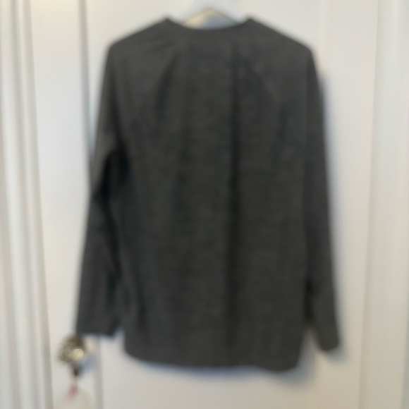 Lands' End Gray Rash Guard Swim Top - Picture 6 of 7